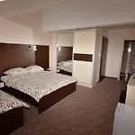 401-